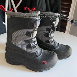 Boys 1y The North Face Winter Snow Boots